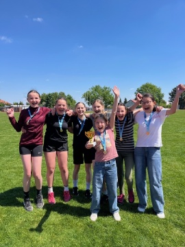 Zlato pro dívky! Úspěch na Poháru rozhlasu