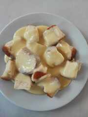 Dukátové buchtičky s vanilkovým krémem