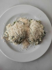 Krémové rizoto s listovým špenátem a česnekem