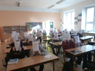 Pololetní vysvědčení v 8. třídě