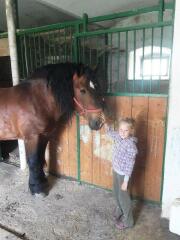 Maruška se svým kamarádem